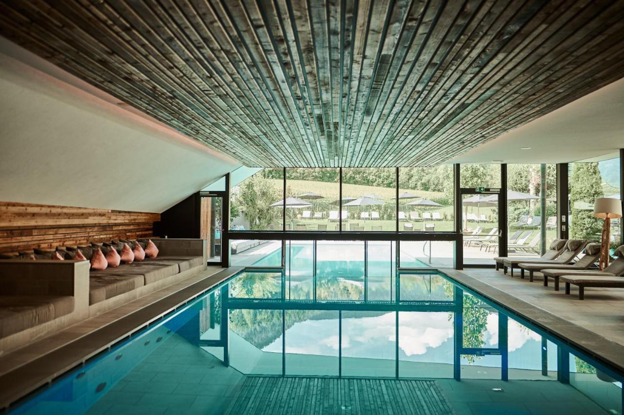 Hotel Petrus Brunico Bagian luar foto