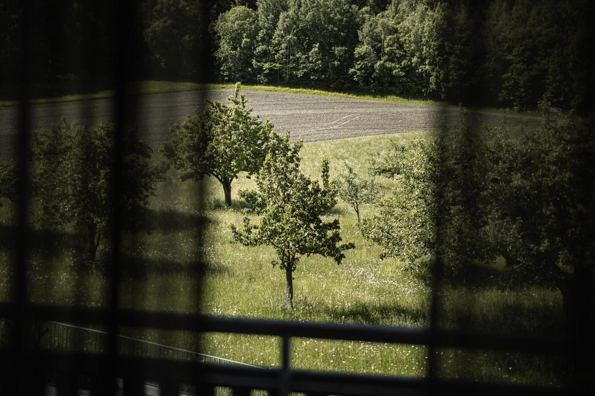 Hotel Petrus Brunico Bagian luar foto