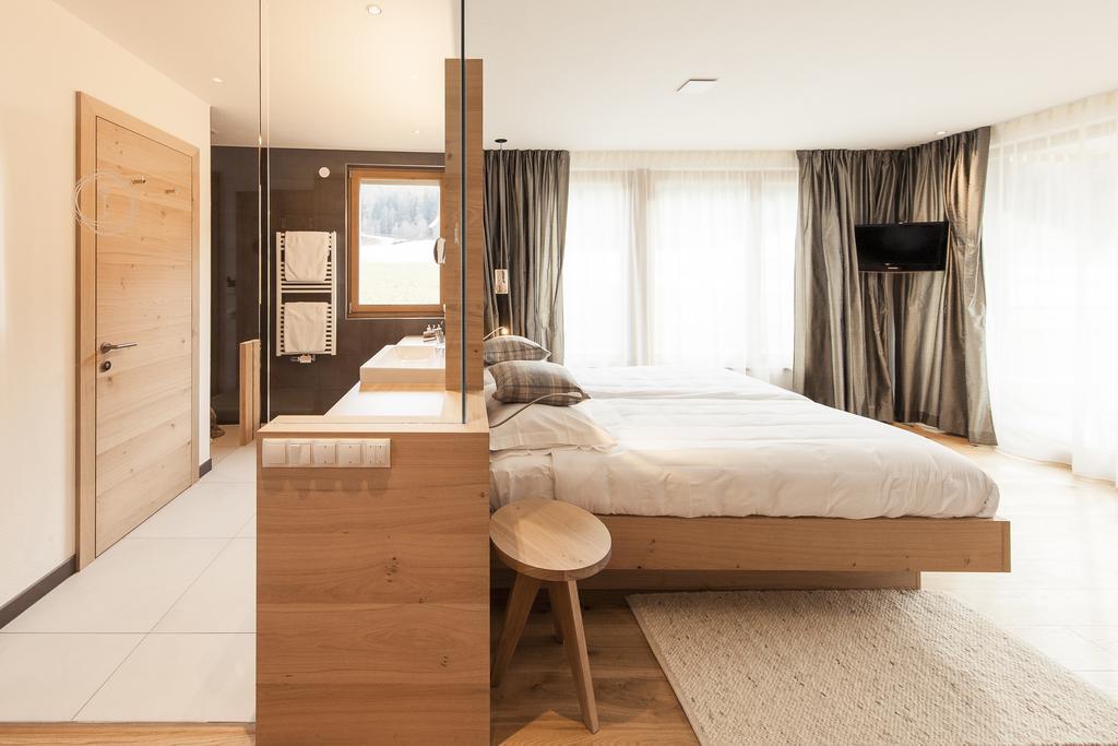 Hotel Petrus Brunico Bagian luar foto