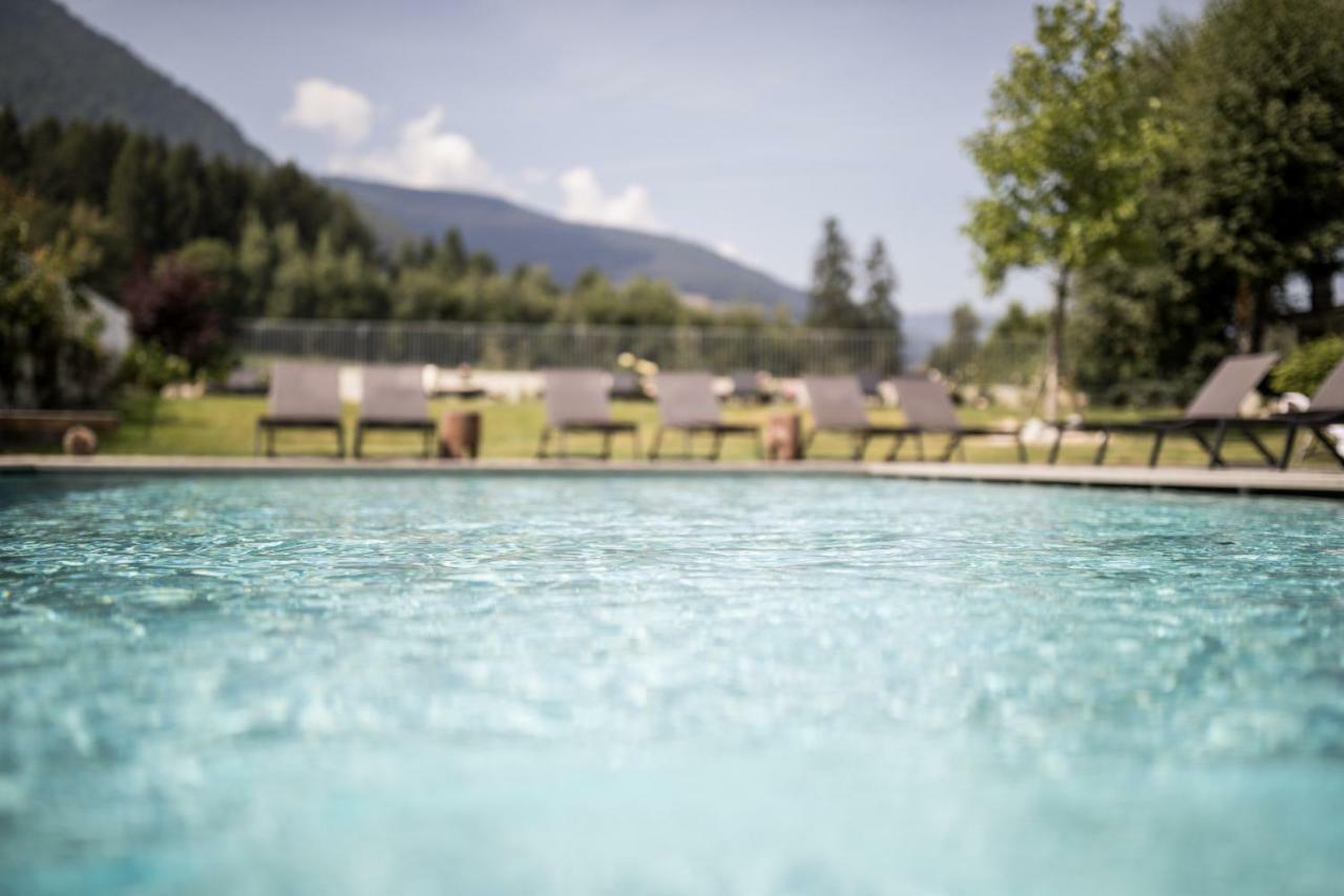 Hotel Petrus Brunico Bagian luar foto